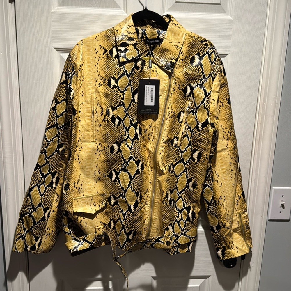 Yellow snake print fox leather biker jacket, size 12 pretty little thing